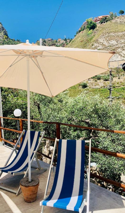 Villetta La Pietra Taormina Exteriér fotografie